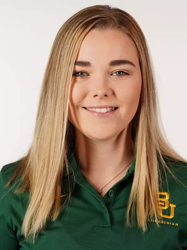 Marley Mainwaring Headshot 2022