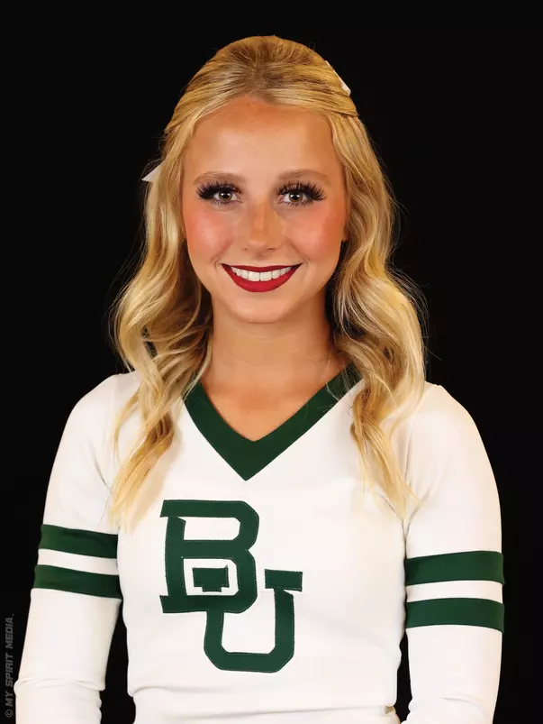 Carsyn Bell Headshot