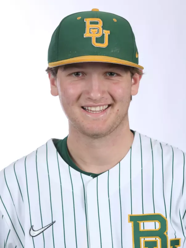 Ethan Calder Headshot 2023