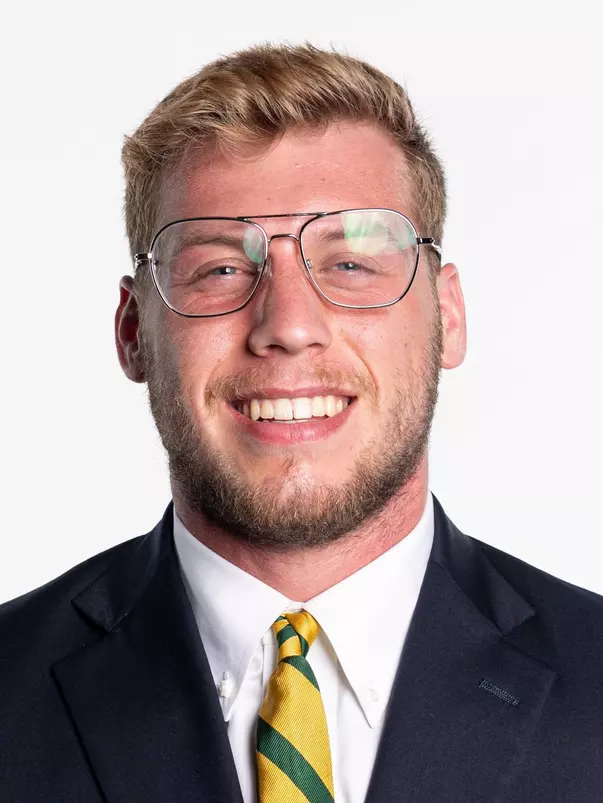 Caleb Parker headshot