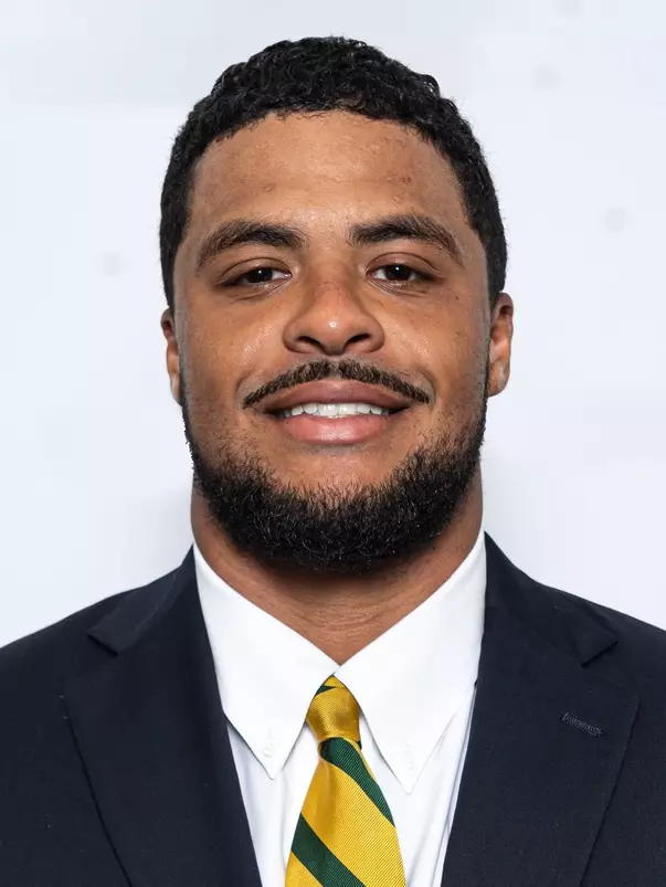 Justin Sambu headshot