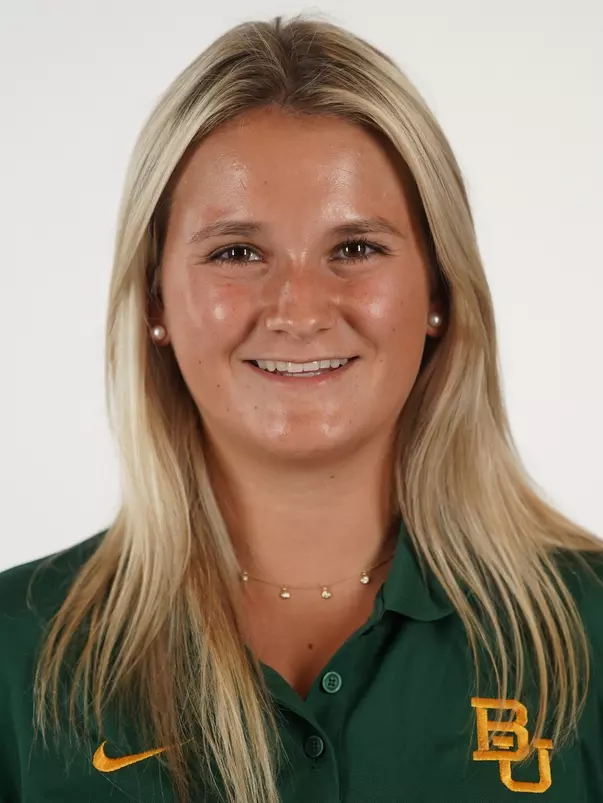 BU EQ Peters_Ella 2023 Headshot