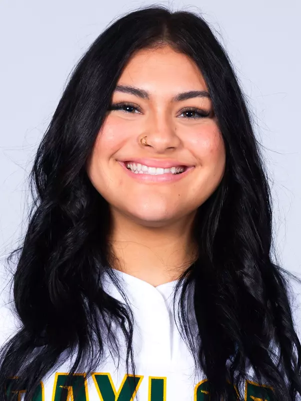 Abi Flores Headshot 2024
