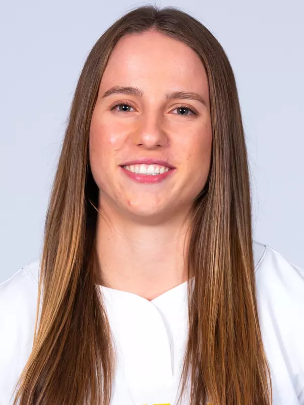 Caroline Rowatt Headshot 2024