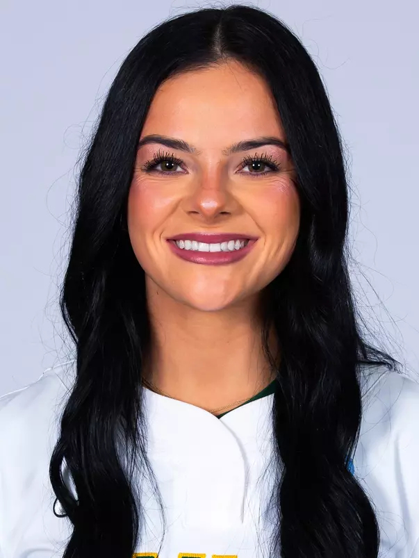 Taylor Strain Headshot 2024