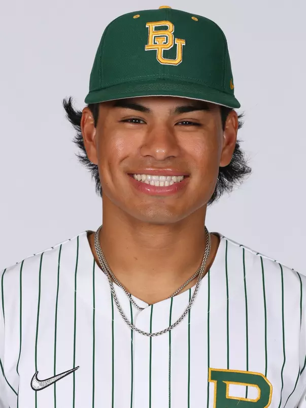 Enzo Apodaca Headshot 2024