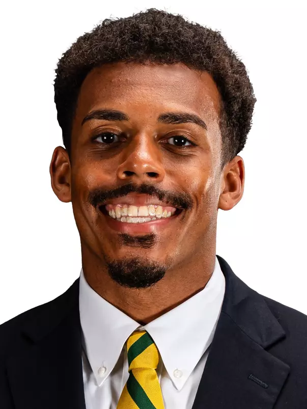 Isaiah Davis headshot