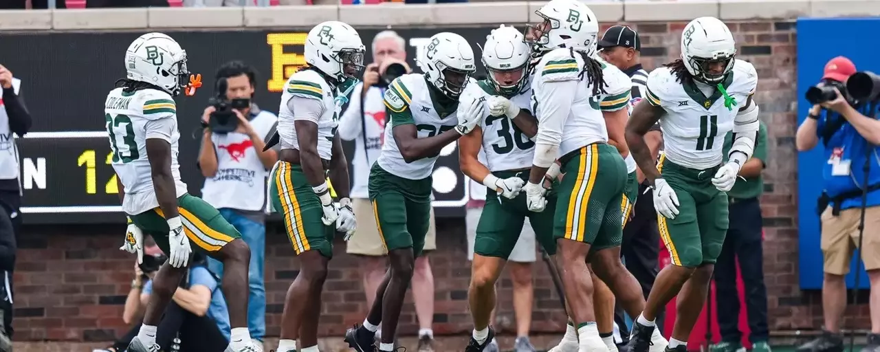 Jacob Redding interception vs. SMU celebration with team
