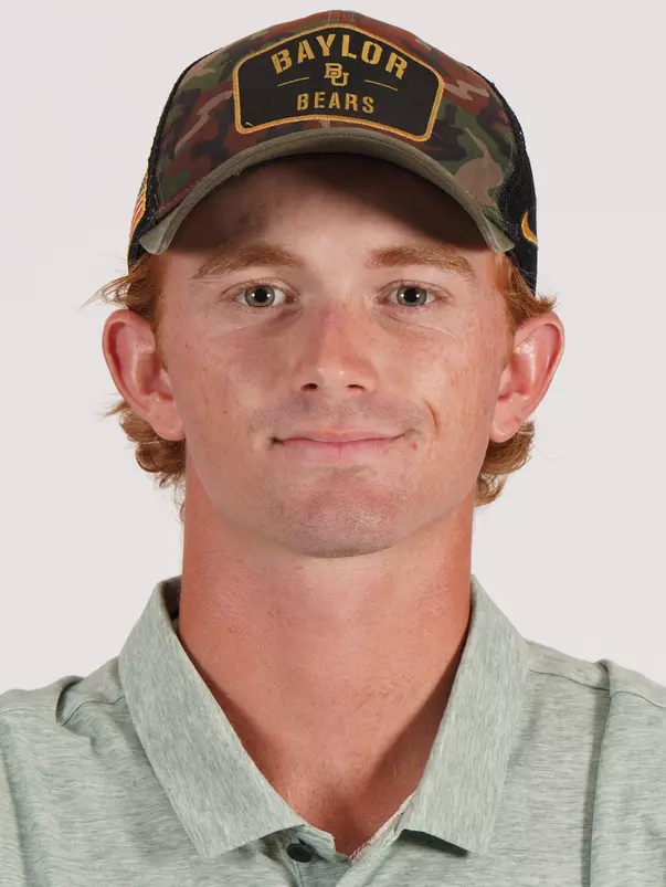 Davis Ovard headshot 2025-26