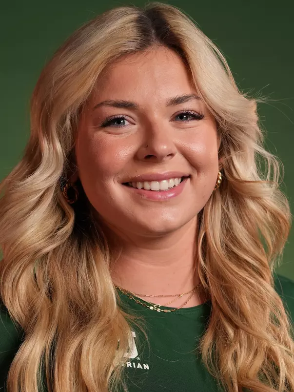 25-26EQKaydee_Bennett