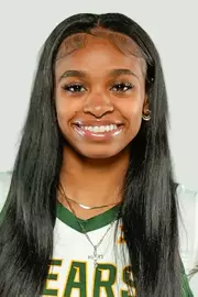 Tianna Thompson Headshot