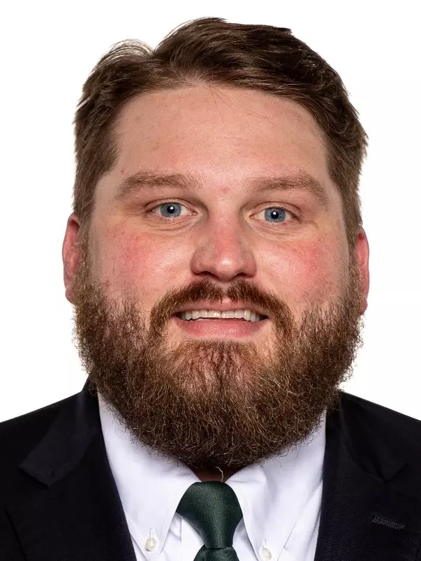 Will Farrar headshot