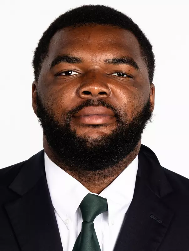 Donel Robinson headshot 2026