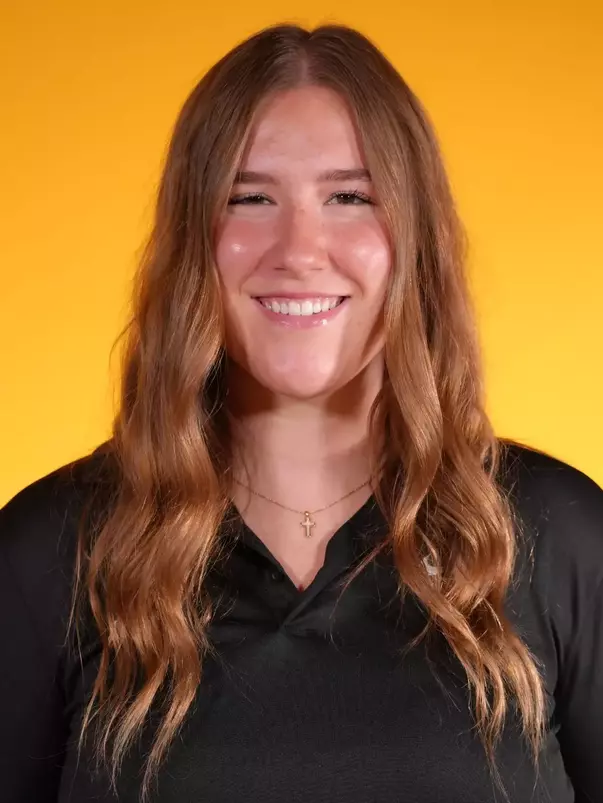 Lola Esposito 2026 headshot