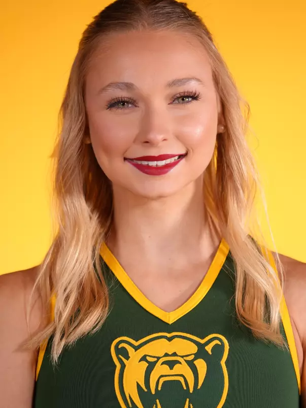 Summer Leiter 2026 headshot