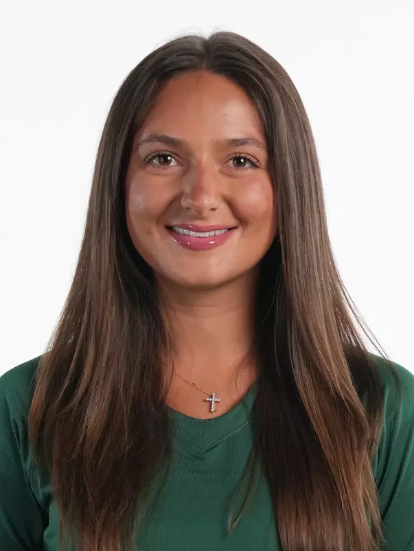 EQ Sadie Peters Headshot 26-27