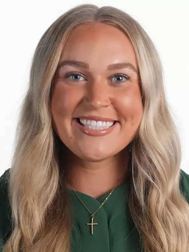 Jensen Vienne 2026-27 Headshot in front of a white backdrop