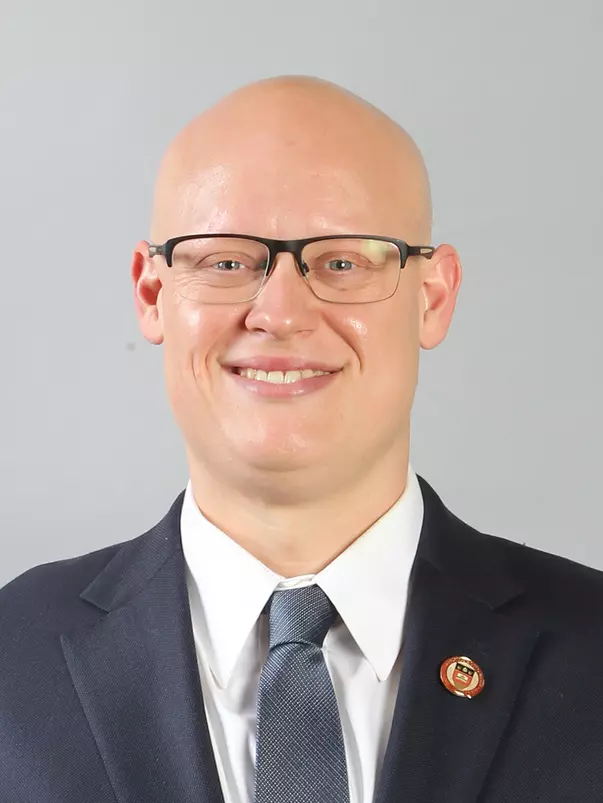 Cunningham_Chip_1819_hs