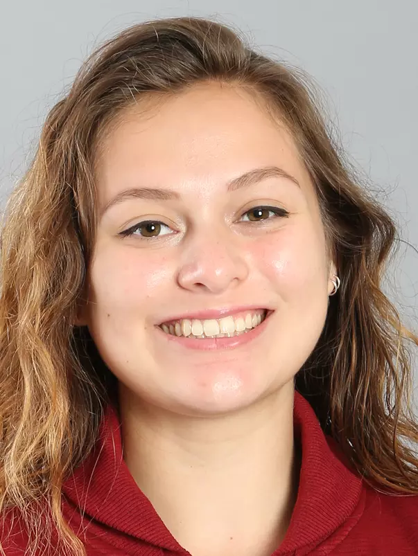 Gabrielle Chau Headshot