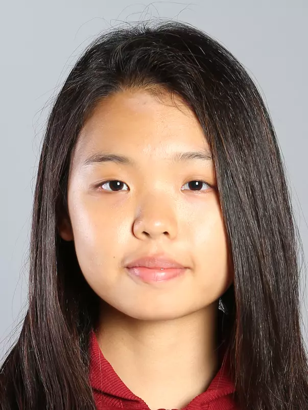 Madison Lee Headshot