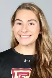 Grace Dreyer Headshot