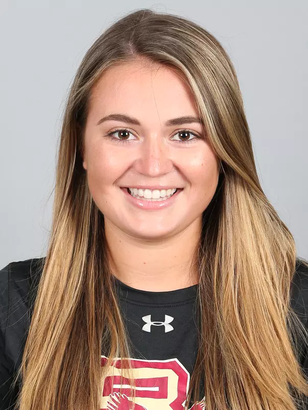 Shannon LoStracco Headshot