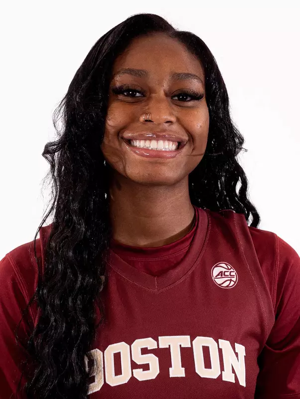 Kayla Lezama Headshot