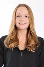 Abigail Russell headshot