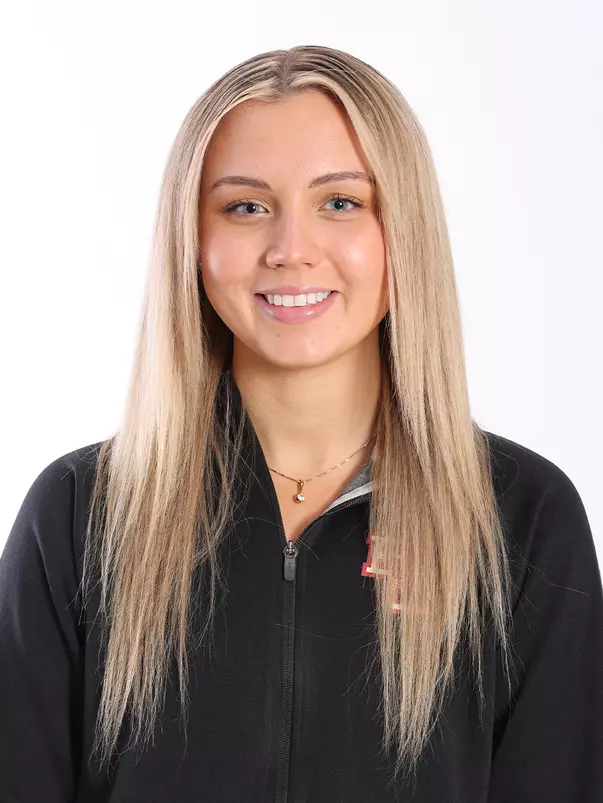 Isabella Bishop headshot