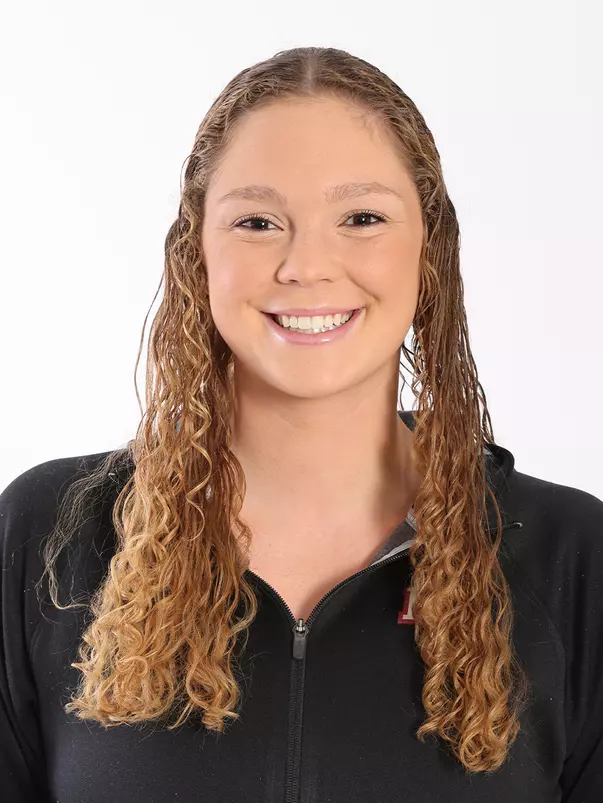 Lauren Sielicki headshot