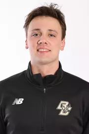 Zachary Szmania headshot