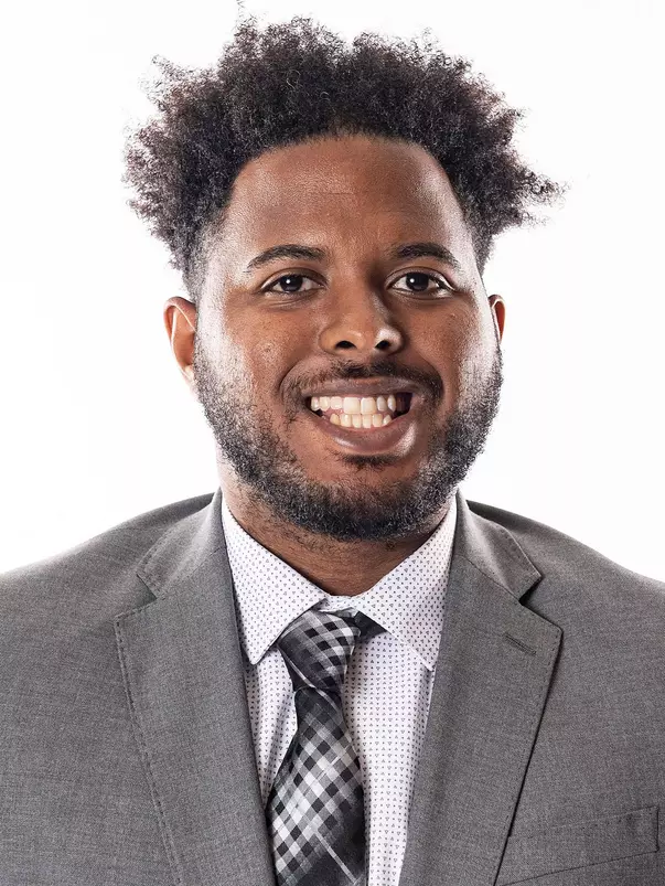 Derrick Slayton Headshot