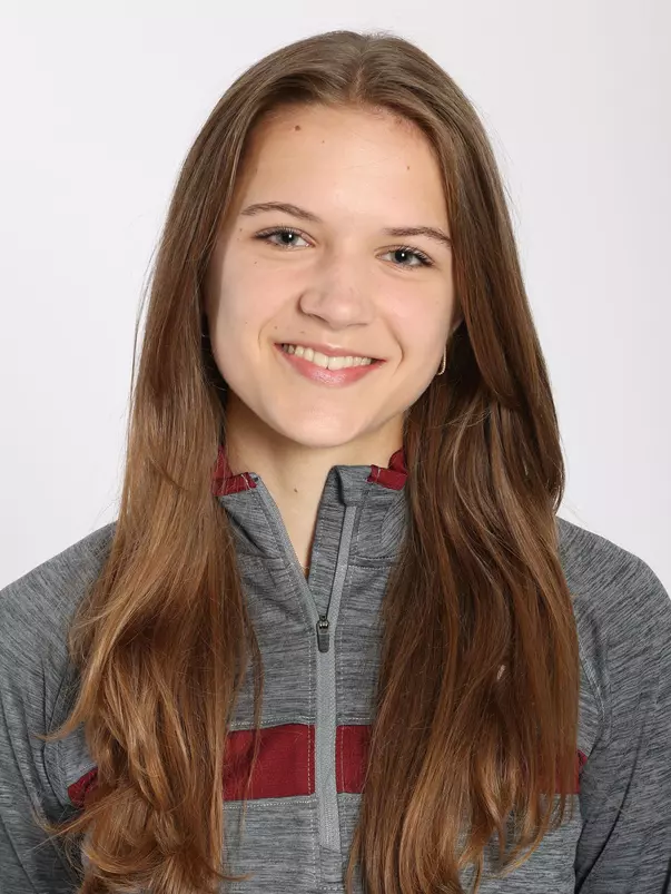 EvaKluskens Headshot