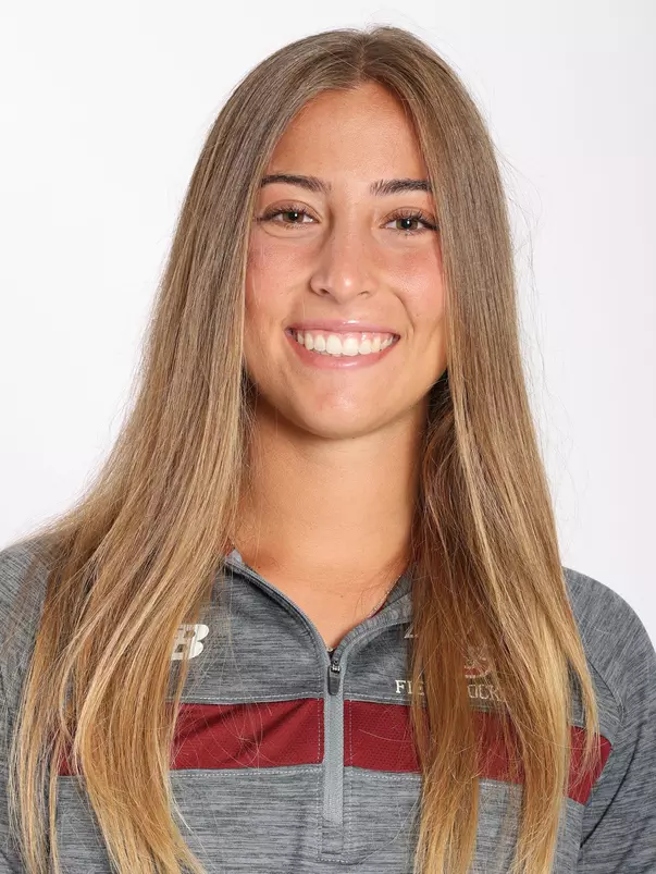 Victoria Arra Headshot