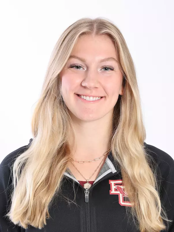 Erin Kolenda headshot