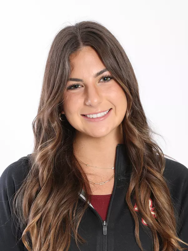 Sophia Tavella headshot