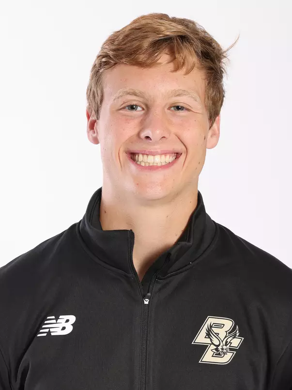 Max McQuide headshot