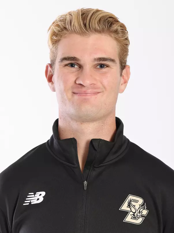 Spencer Pett headshot