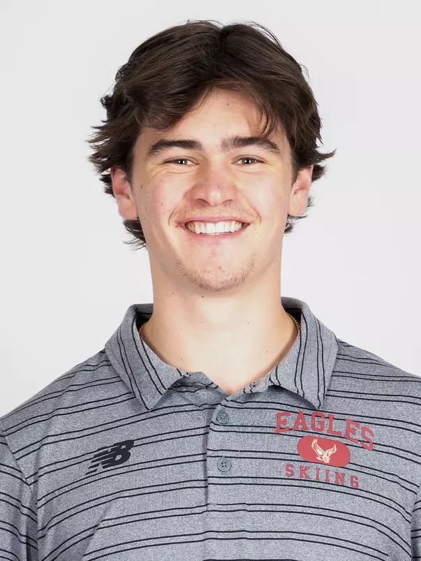 Alex McNabb Headshot