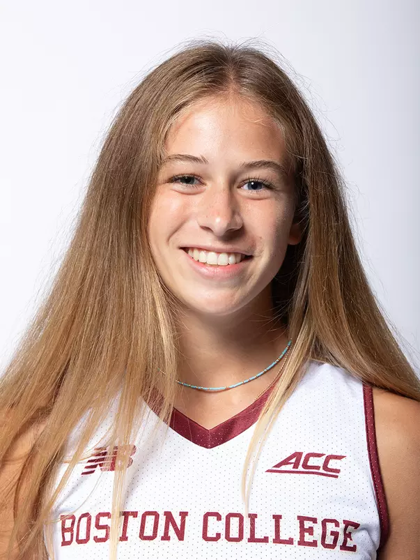 Laila Rosenquest Headshot