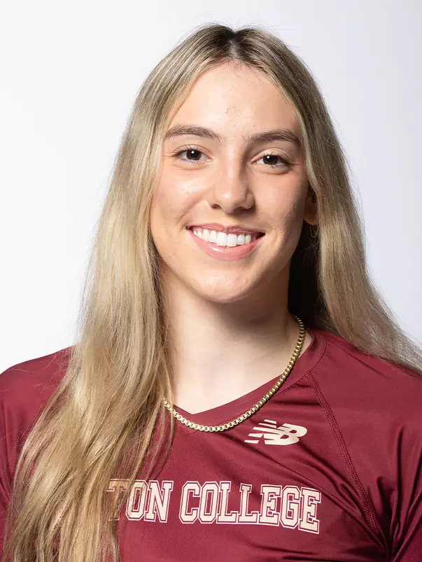 Nikki Steinheiser headshot