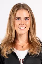 Aoife Dunne Headshot