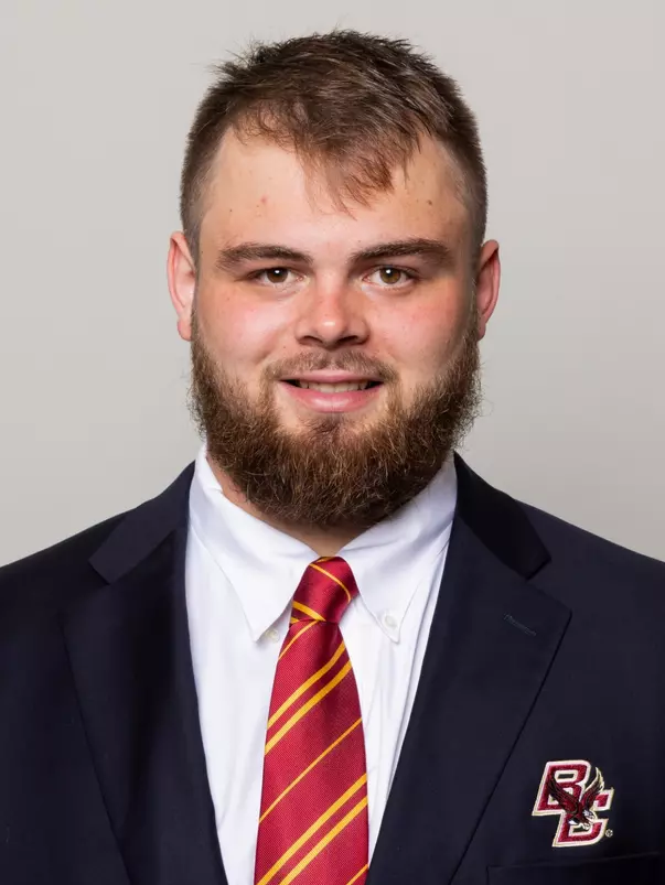 TAYLOR 2025 HEADSHOT