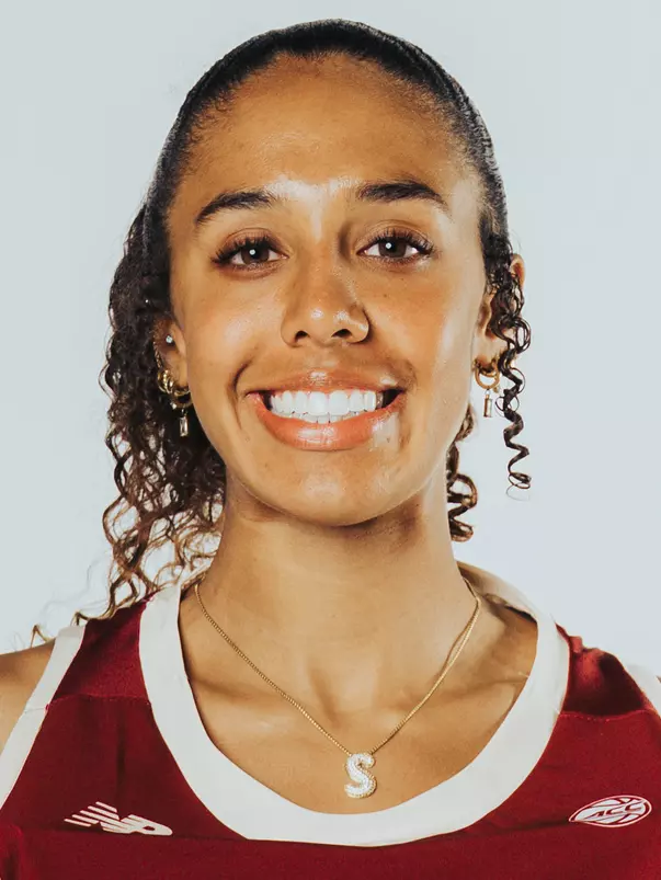 Samantha Davis Headshot