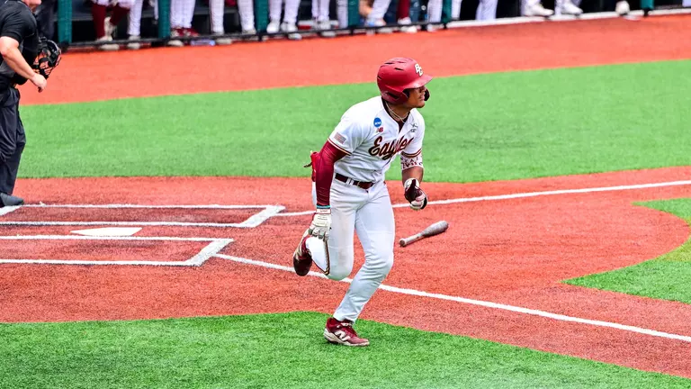 Julio Solier running towards after hitting a home run