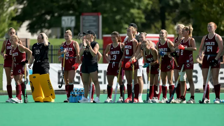 Whole Team Cheering During Ohio State Shootout