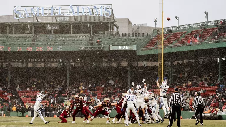 FENWAY BOWL 2023 RAIN SHOT
