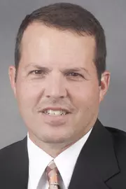 Warren Ruggiero