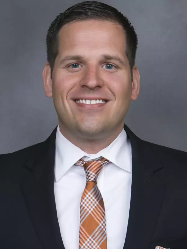 2015-16 BGSU women's basketball - photo by BGSU Mkt & Comm