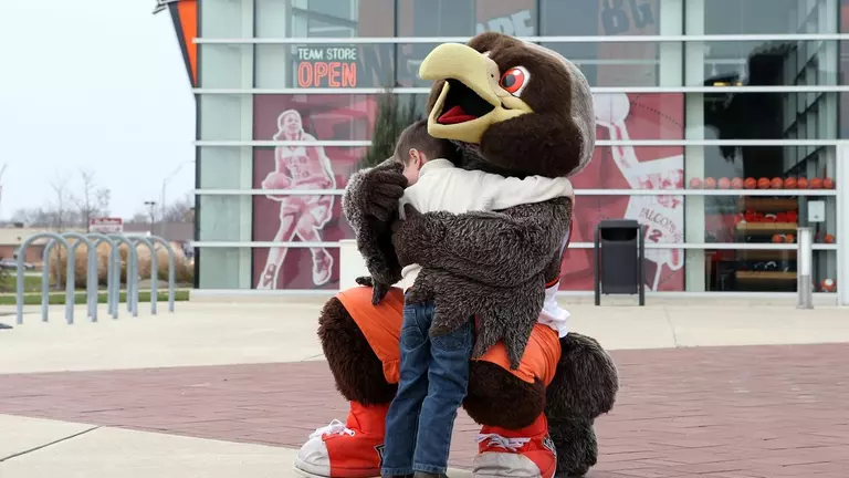 Fans Encouraged To Bring A Non-Perishable Good To Friday's Men's Basketball Game